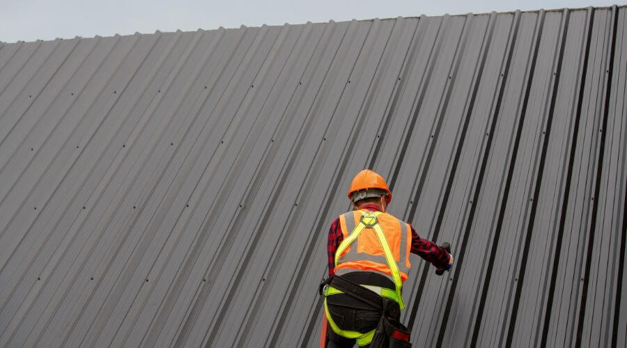 Expert top industrial roofings services in Waubay, SD